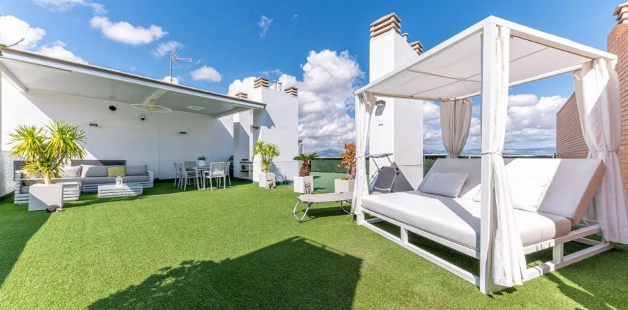 5 bedrooms Penthouse in Alicante, Spain No. 125732