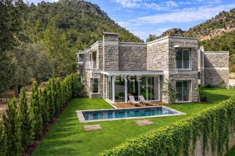 4 bedrooms Villa in Bodrum, Turkey No. 123843