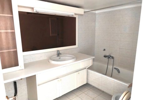 Квартира с 2 спальнями в Глифада, Греция №122522 8