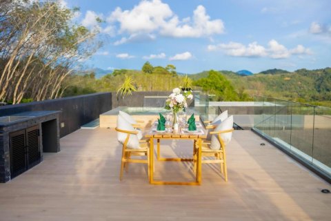 3 bedrooms Villa in Phuket, Thailand No. 2841 14