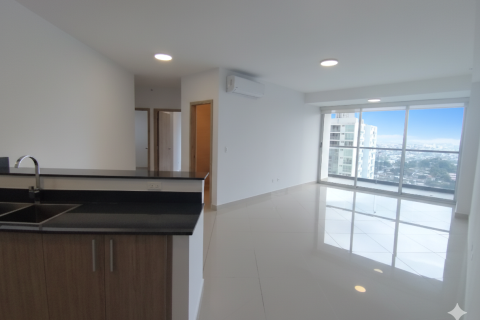 3 bedrooms Apartment in Panama City, Panama No. 110093 1