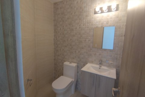 3 bedrooms Apartment in Panama City, Panama No. 110093 4