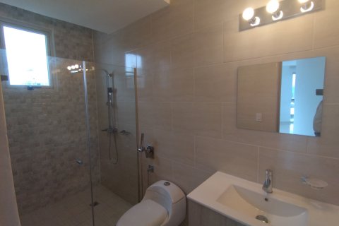 3 bedrooms Apartment in Panama City, Panama No. 110093 6