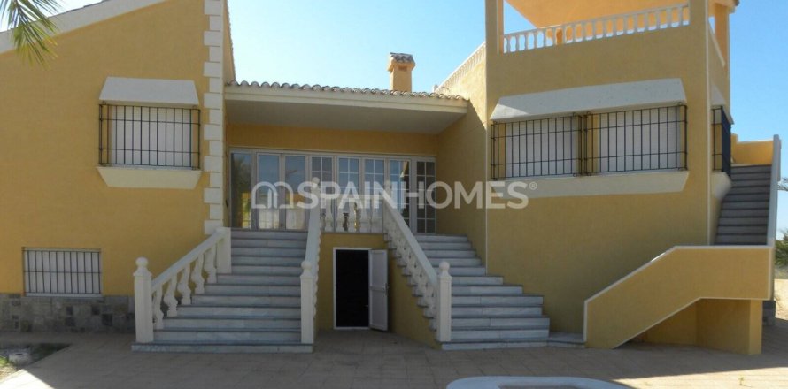 3 bedrooms Villa in Cartagena, Spain No. 25935