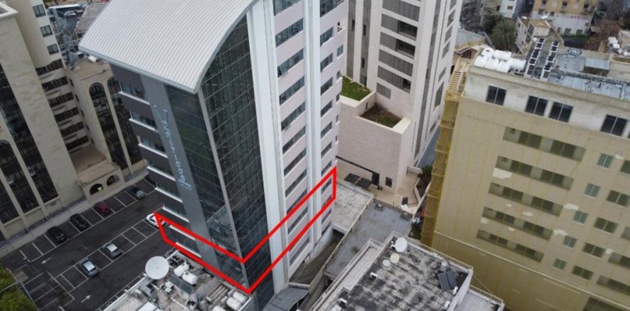 199m² Commercial property in Nicosia, Cyprus No. 105123