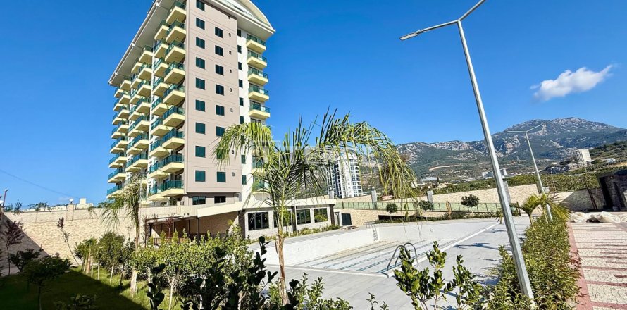 2 bedrooms Penthouse in Alanya, Turkey No. 11400