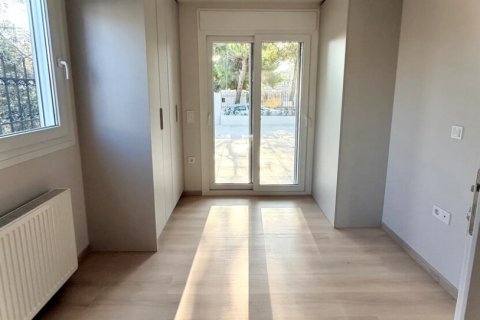 2 bedrooms House in Kalyvia Thorikou, Greece No. 117358 6