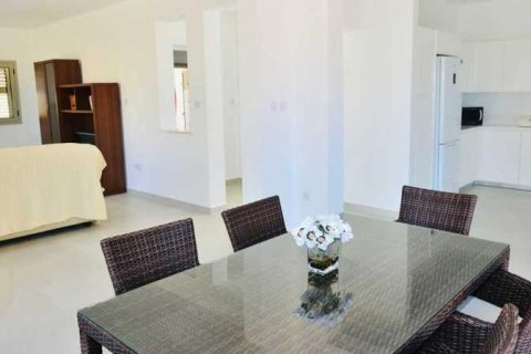 4 bedrooms House in Tala, Cyprus No. 71647 5