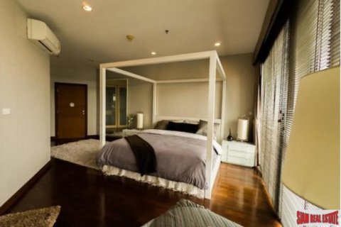 3 bedrooms Apartment in Bangkok, Thailand No. 95978 19