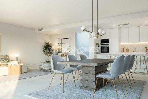 5 bedrooms Villa in Tan Xuan, Vietnam No. 73253 18