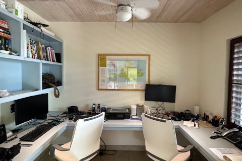 4 bedrooms Villa in Willikies, Antigua and Barbuda No. 61404 28