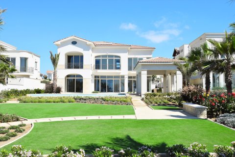 6 bedrooms Villa in Larnaca, Cyprus No. 105624 8