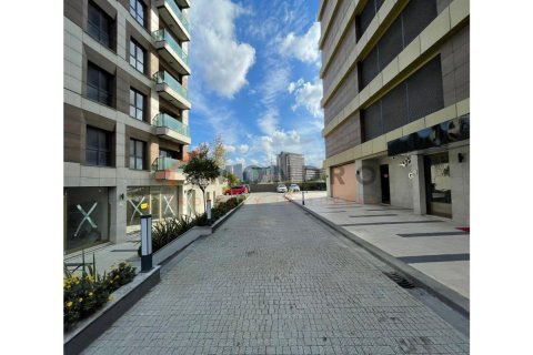 3 bedrooms Apartment in Bac Tu Liem, Vietnam No. 21999 30