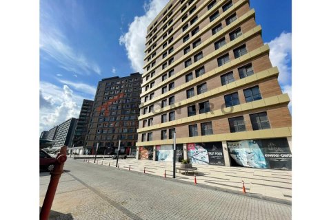 3 bedrooms Apartment in Bac Tu Liem, Vietnam No. 21999 27