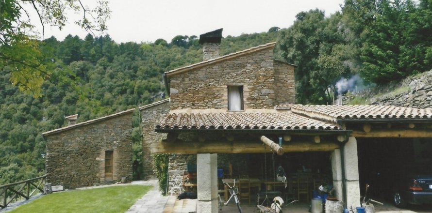 4 bedrooms House in Barcelona, Spain No. 99074