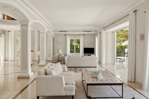 10 bedrooms Villa in Antibes, France No. 68758 30