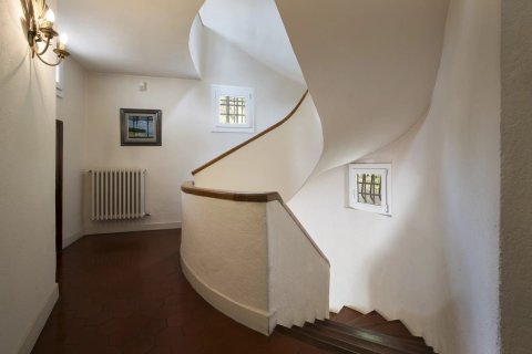 10 bedrooms House in Grasse, France No. 69019 13