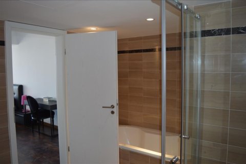 3 bedrooms Apartment in Larnaca, Cyprus No. 106326 7