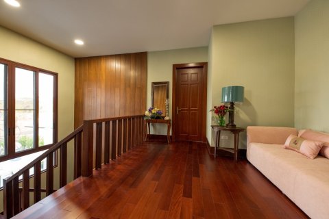 7 bedrooms House in Chiang Mai, Thailand No. 97671 13