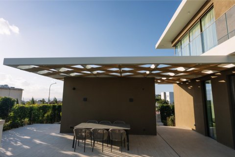 4 bedrooms Villa in Paphos, Cyprus No. 77936 3