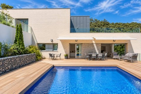 4 dormitorios House en Blanes, Spain No. 25344