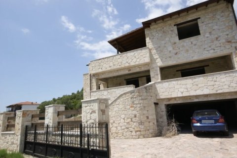 380m² Building in Chalkidiki, Greece No. 54412 1