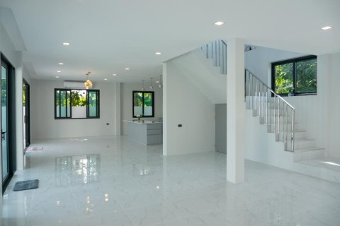 4 bedrooms Villa in Rawai, Thailand No. 97251 16
