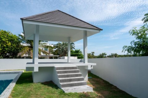 4 bedrooms Villa in Rawai, Thailand No. 97251 2