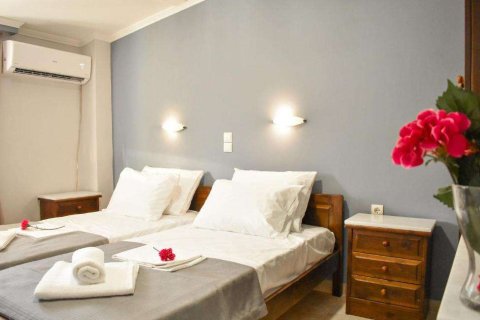 12 dormitorios Hotel en Zakynthos, Greece No. 69563 2