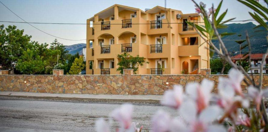 12 dormitorios Hotel en Zakynthos, Greece No. 69563