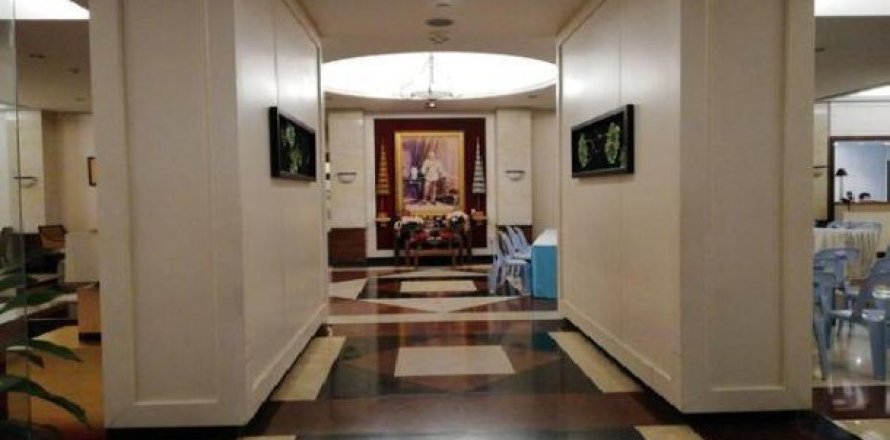 3 bedrooms Apartment in Bangkok, Thailand No. 96362