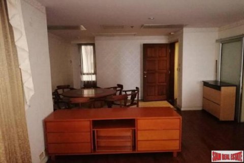 3 bedrooms Apartment in Bangkok, Thailand No. 96362 7