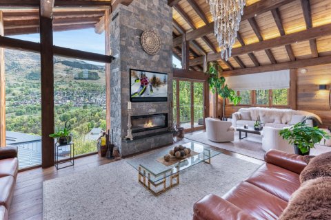 4 bedrooms House in Les Belleville, France No. 99557 2