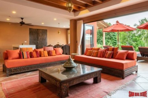 16 dormitorios Villa en Surat Thani, Thailand No. 96448 4