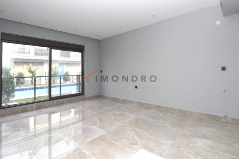 4 bedrooms Apartment in Tan Xuan, Vietnam No. 17354 7