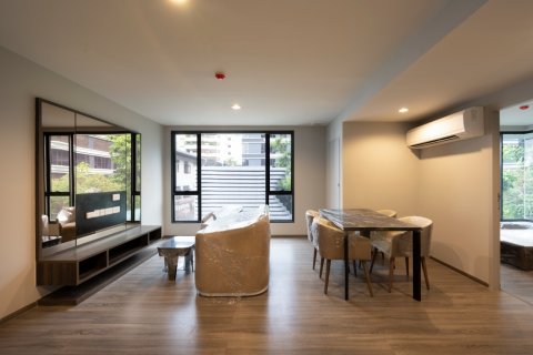 3 bedrooms Condo  in Bangkok, Thailand No. 98294 1