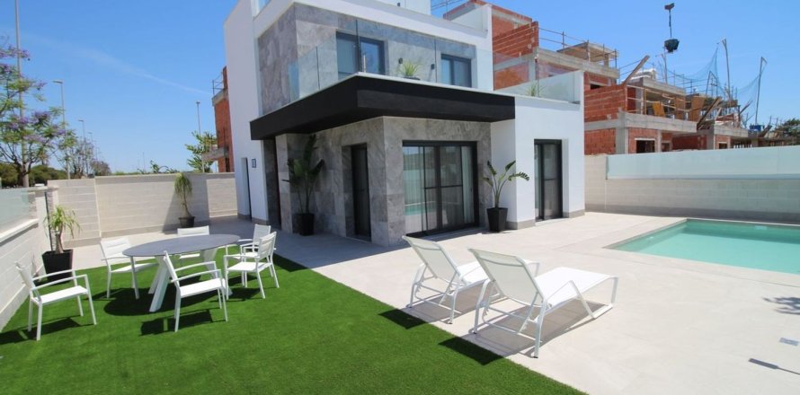 3 bedrooms Villa in Tan Thanh, Vietnam No. 110659