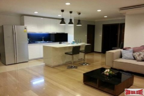 3 bedrooms Hotel Apartment in Bangkok, Thailand No. 96816 12