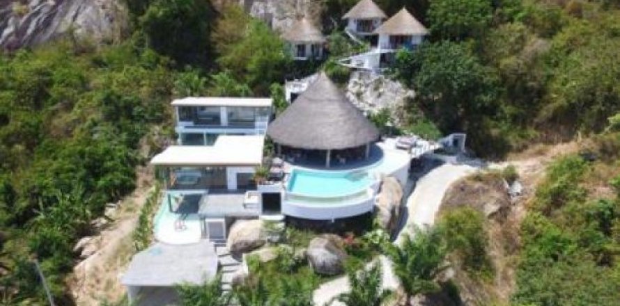 4 bedrooms Villa in Surat Thani, Thailand No. 95987