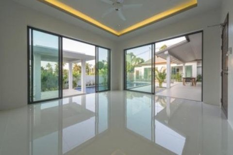 3 bedrooms Villa in Ko Samui, Thailand No. 96566 4