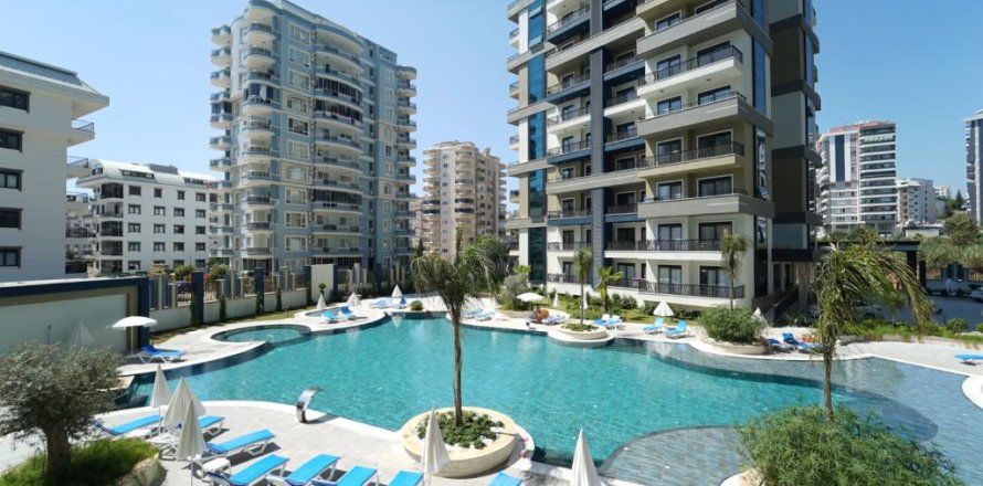 3 rooms Apartment in Mahmutlar, Turkey No. 21767