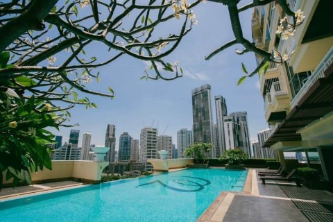 3 bedrooms Apartment in Bangkok, Thailand No. 96772 1