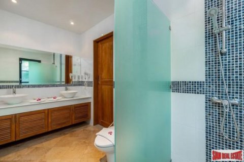 3 bedrooms Penthouse in Surin Beach, Thailand No. 96044 12