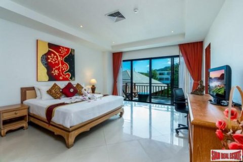 3 bedrooms Penthouse in Surin Beach, Thailand No. 96044 11