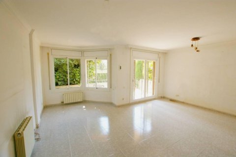 3 dormitorios Apartment en Barcelona, Spain No. 99209