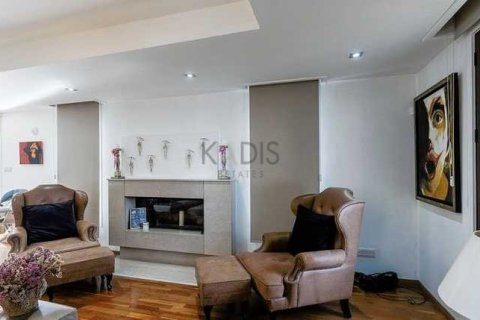 Вилла с 6 спальнями в Дромолаксия, Кипр №80754 12