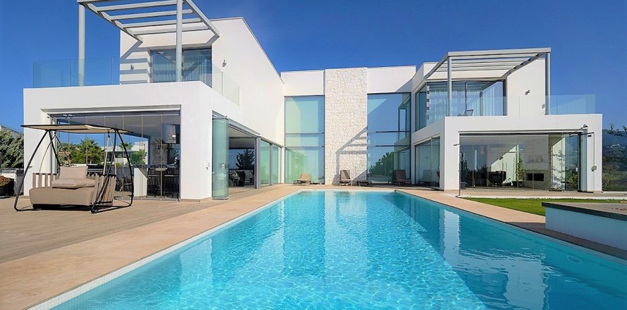 6 bedrooms Villa in Cat Trinh, Vietnam No. 27297