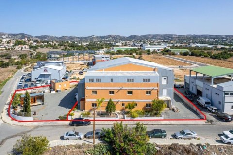 1375m² Commercial property in Paphos, Cyprus No. 105035 1