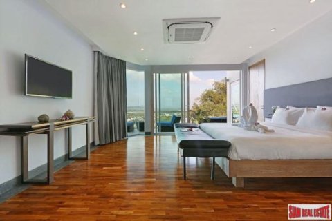 7 bedrooms Villa in Bang Tao, Thailand No. 95654 12
