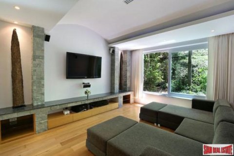 7 bedrooms Villa in Bang Tao, Thailand No. 95654 24